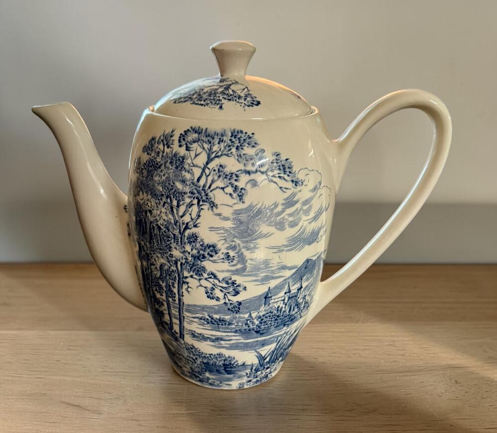 Vintage Enoch Wedgwood Countryside Blue Coffee Pot & Lid – English Transferware